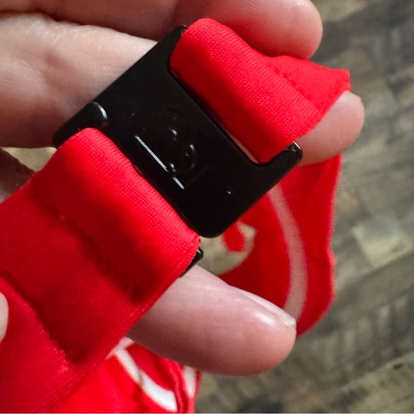 Blackbough Vibrant Red Bikini Top - Picture 5 of 6